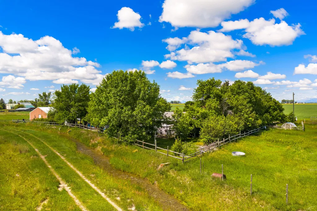 361 5th Lane NE Fairfield MT 59436