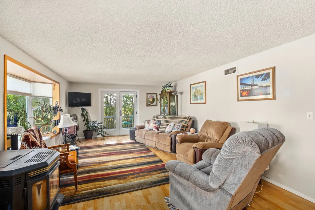 361 5th Lane NE Fairfield MT 59436
