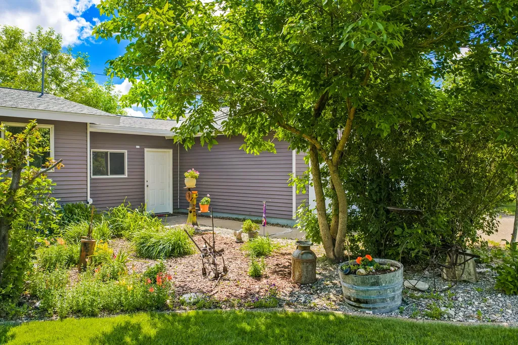 361 5th Lane NE Fairfield MT 59436