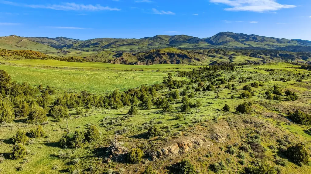 1847 Maudlow Road Belgrade MT 59714