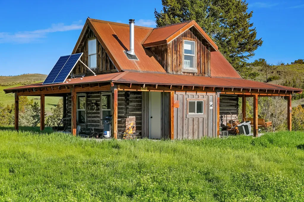 1847 Maudlow Road Belgrade MT 59714