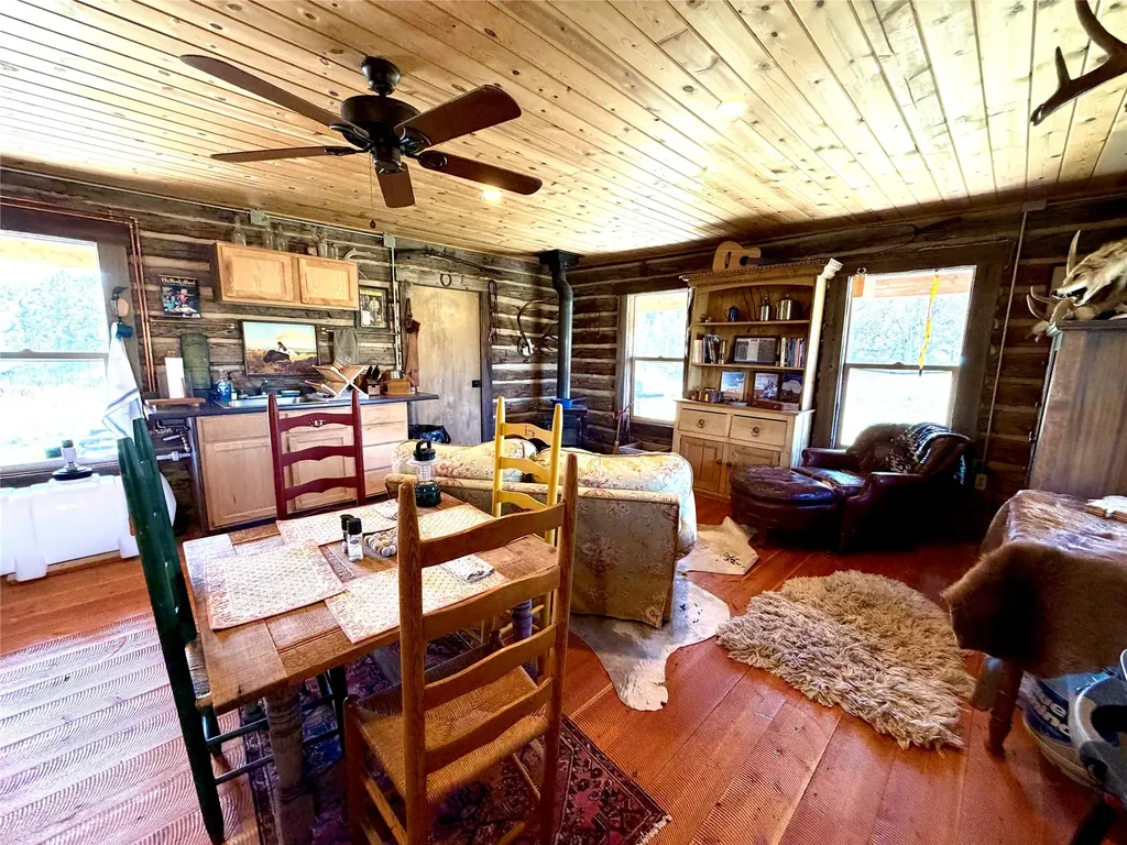 1847 Maudlow Road Belgrade MT 59714