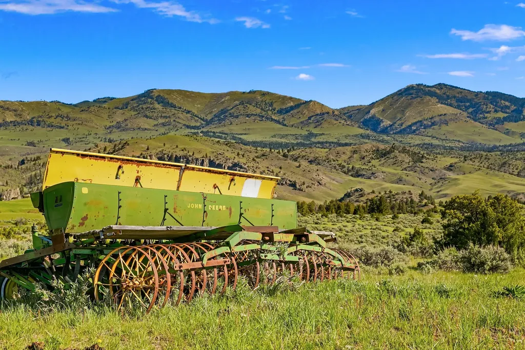 1847 Maudlow Road Belgrade MT 59714