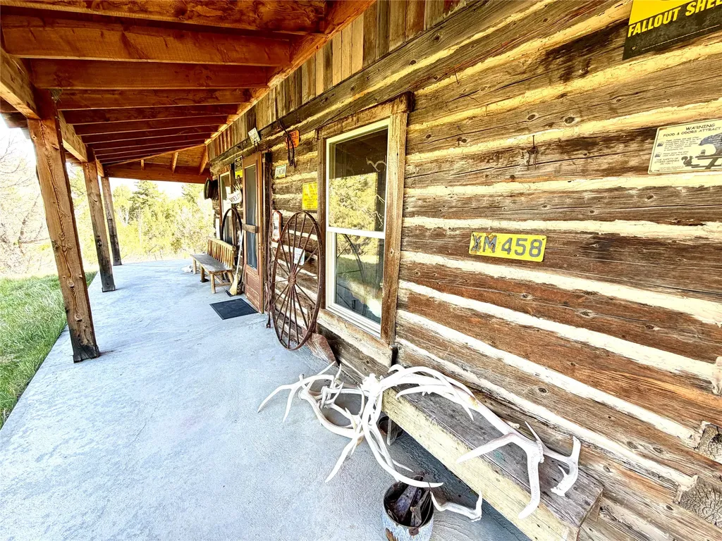 1847 Maudlow Road Belgrade MT 59714