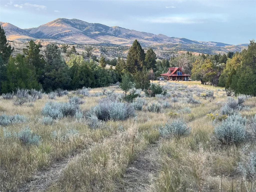 1847 Maudlow Road Belgrade MT 59714