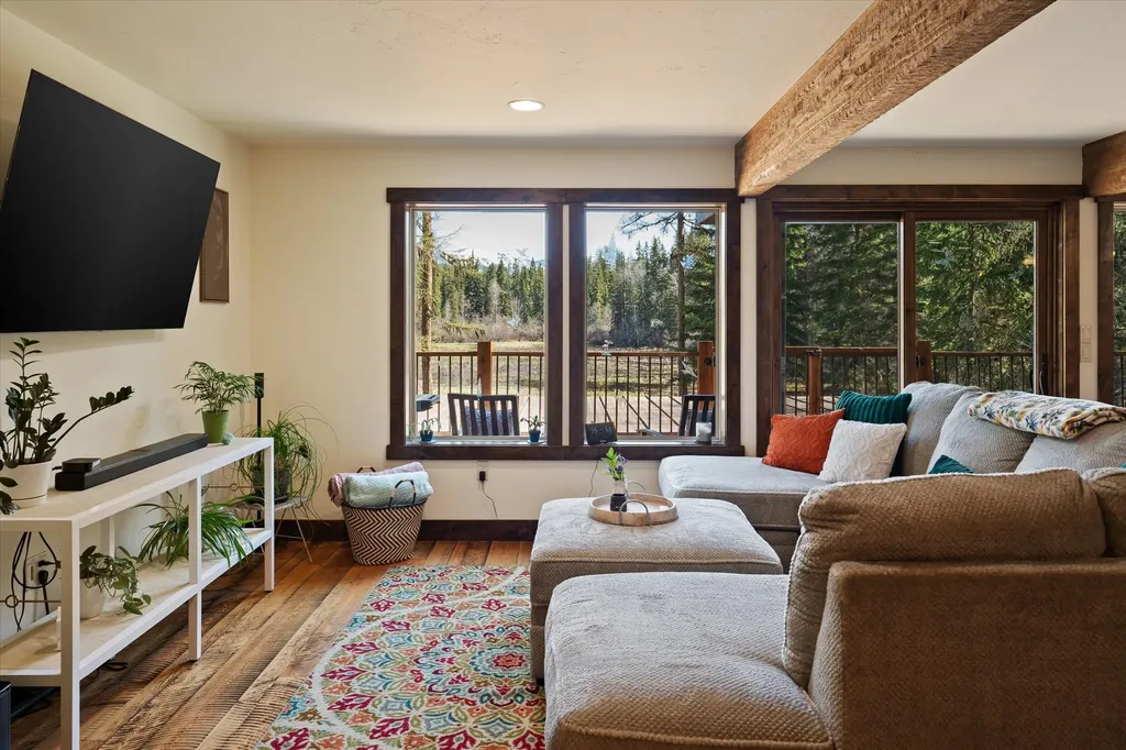 675 Beaver Lake Road Whitefish MT 59937