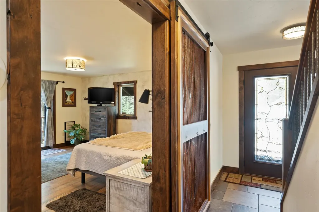 675 Beaver Lake Road Whitefish MT 59937