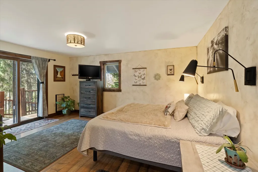 675 Beaver Lake Road Whitefish MT 59937