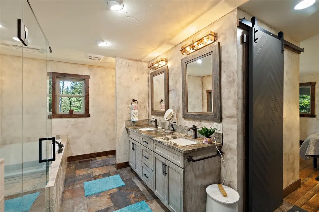 675 Beaver Lake Road Whitefish MT 59937