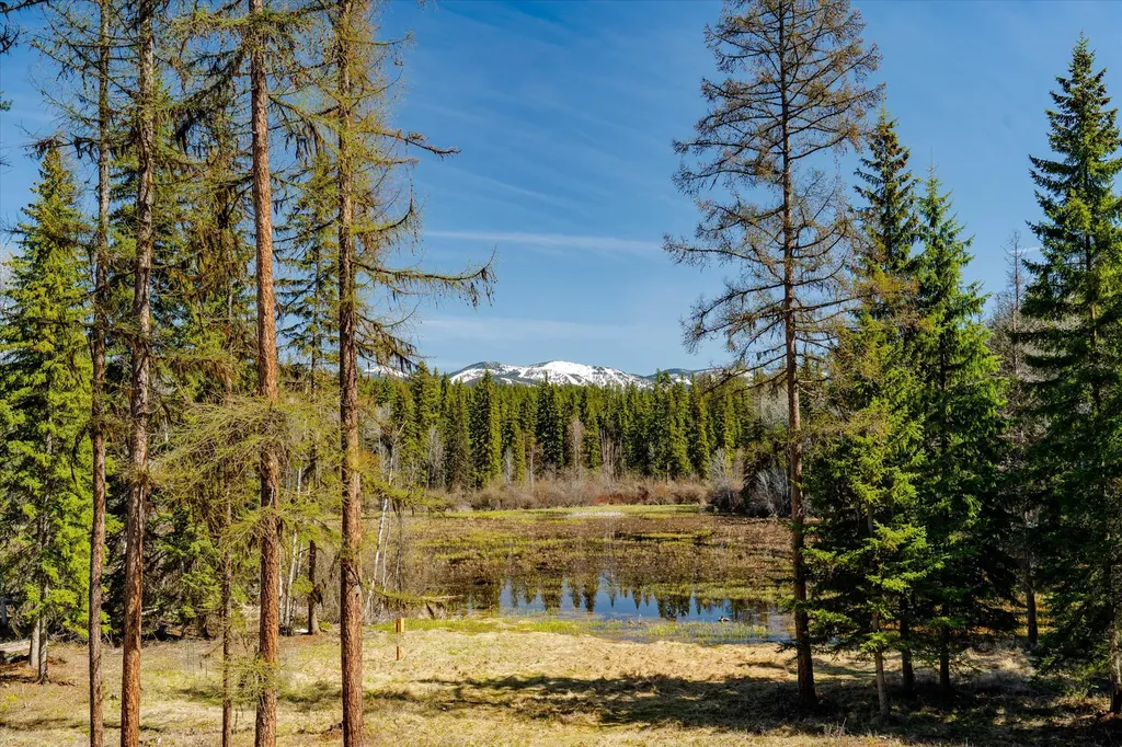 675 Beaver Lake Road Whitefish MT 59937