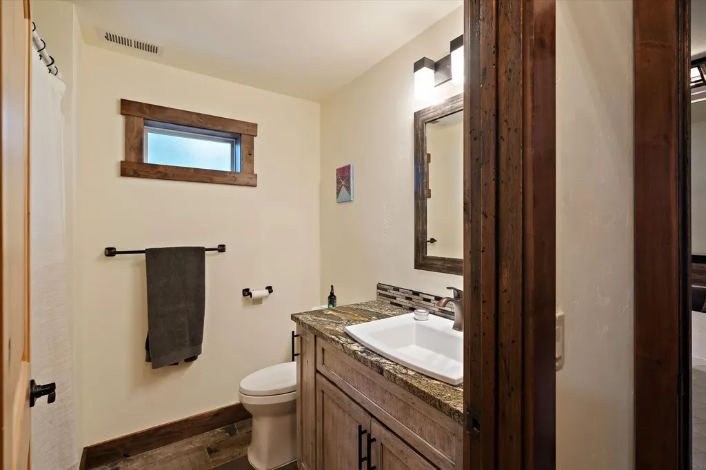 675 Beaver Lake Road Whitefish MT 59937
