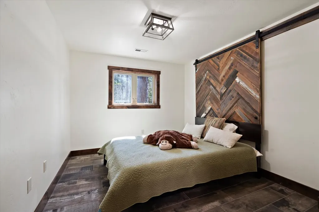 675 Beaver Lake Road Whitefish MT 59937