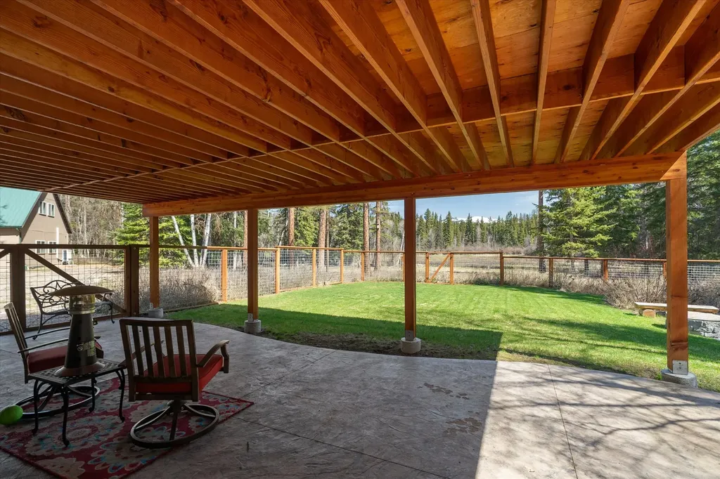 675 Beaver Lake Road Whitefish MT 59937