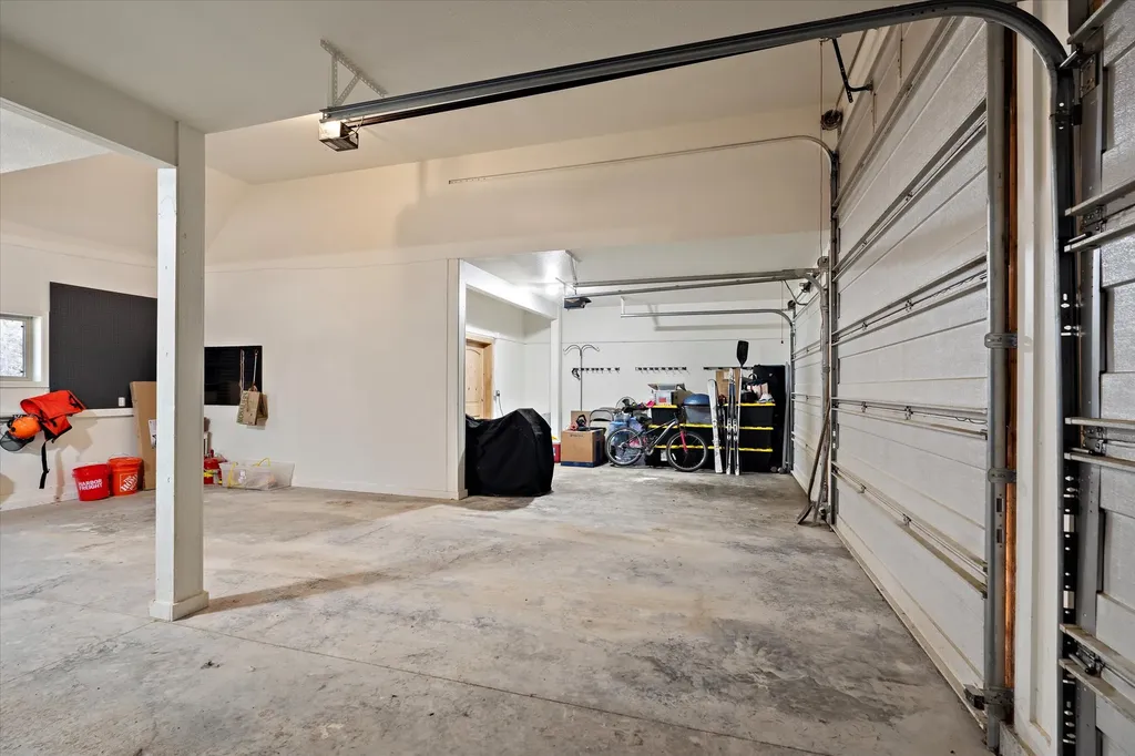 675 Beaver Lake Road Whitefish MT 59937