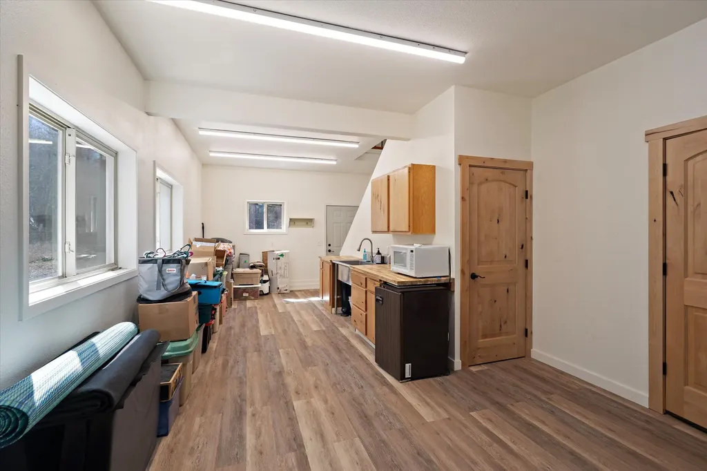 675 Beaver Lake Road Whitefish MT 59937