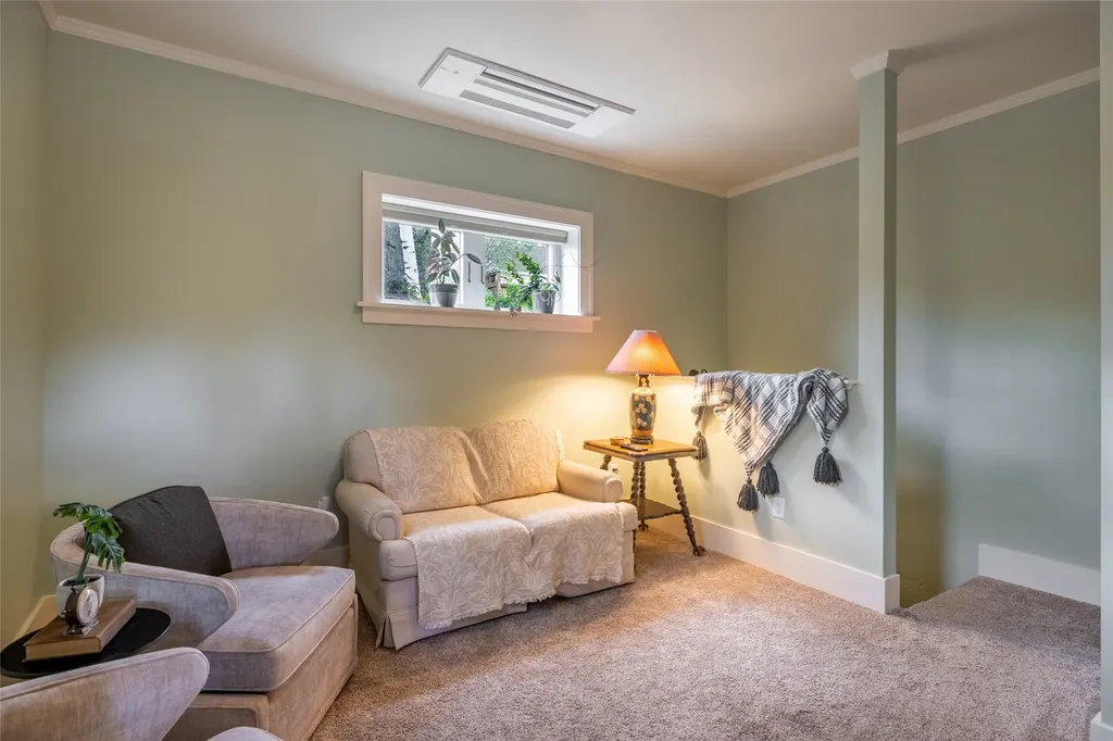 921 Monroe Avenue Helena MT 59601