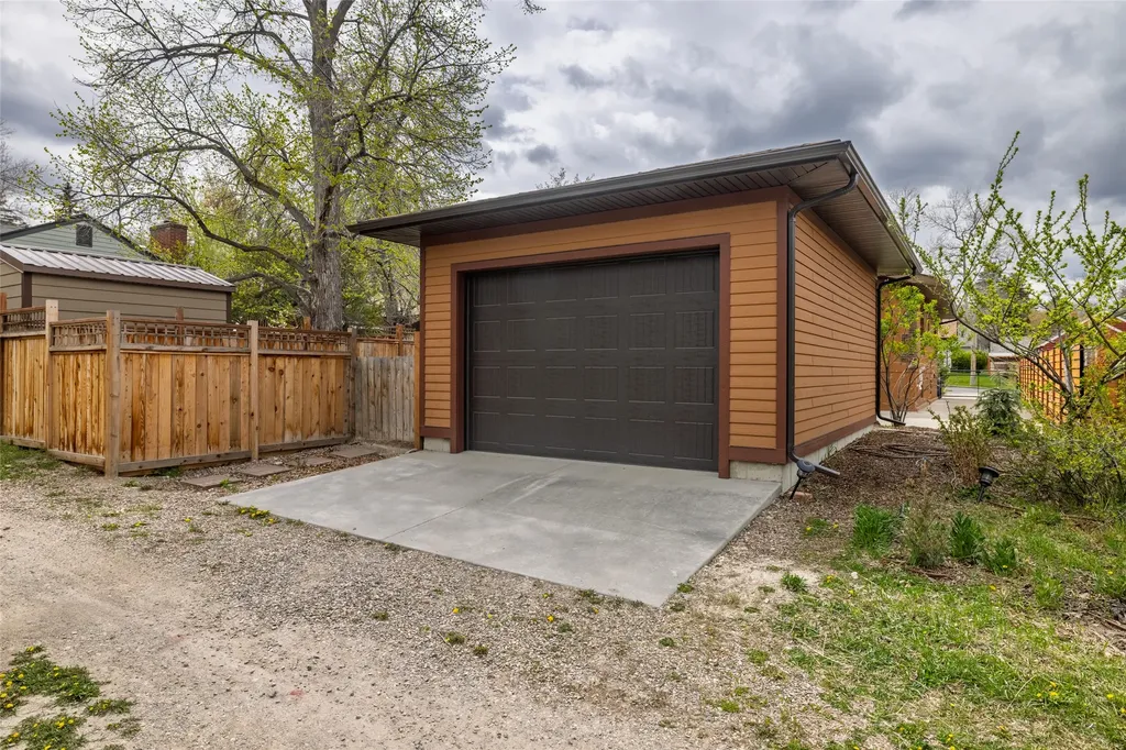 921 Monroe Avenue Helena MT 59601