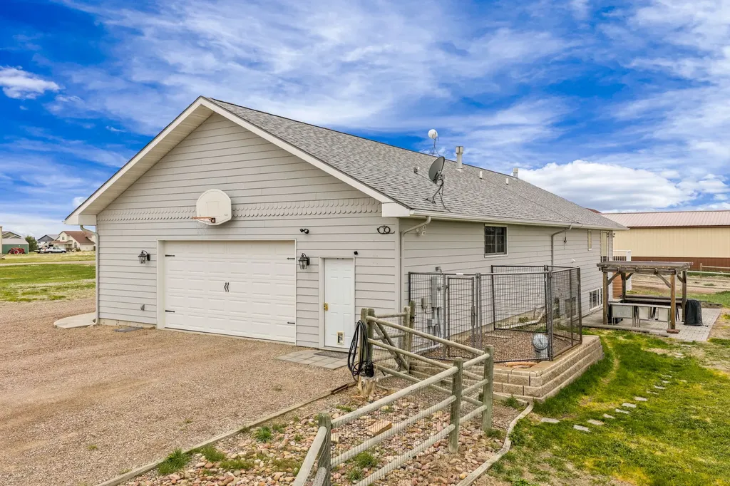 47 Caragana Drive Ulm MT 59485