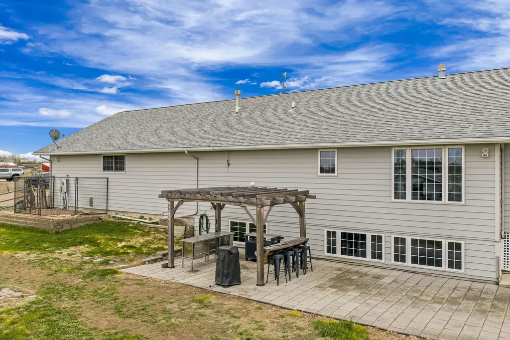 47 Caragana Drive Ulm MT 59485