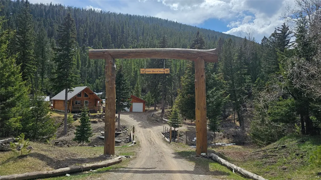 11289 Stemple Pass Road Lincoln MT 59639