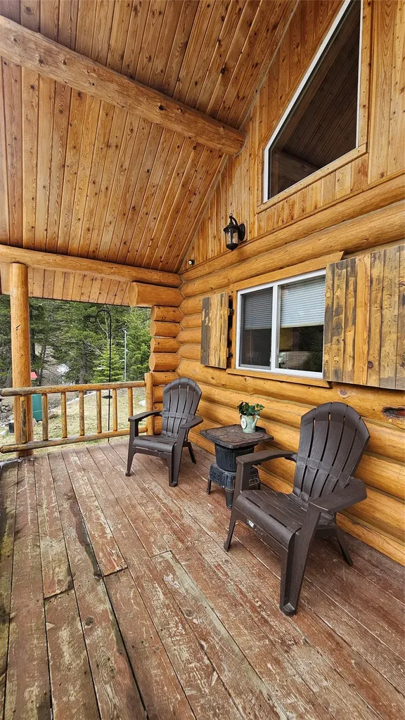 11289 Stemple Pass Road Lincoln MT 59639