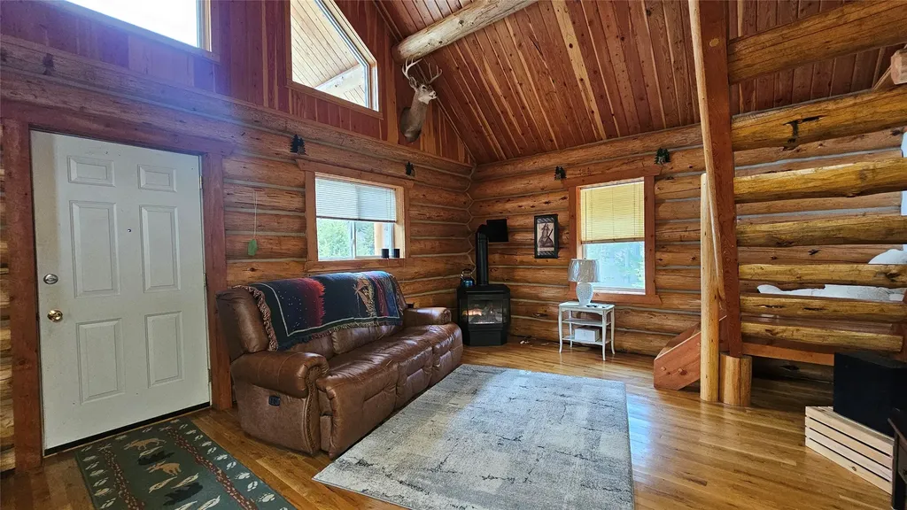 11289 Stemple Pass Road Lincoln MT 59639