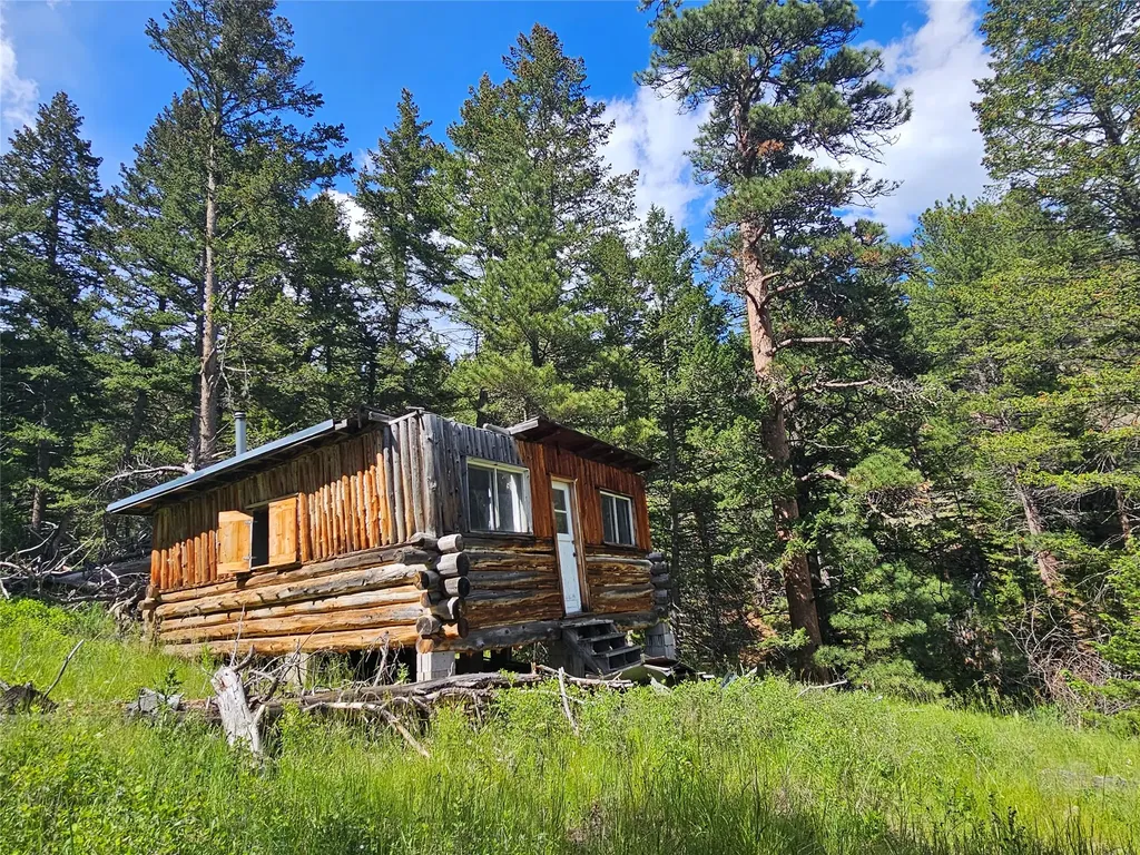 37 Outer Loop Road Cascade MT 59421