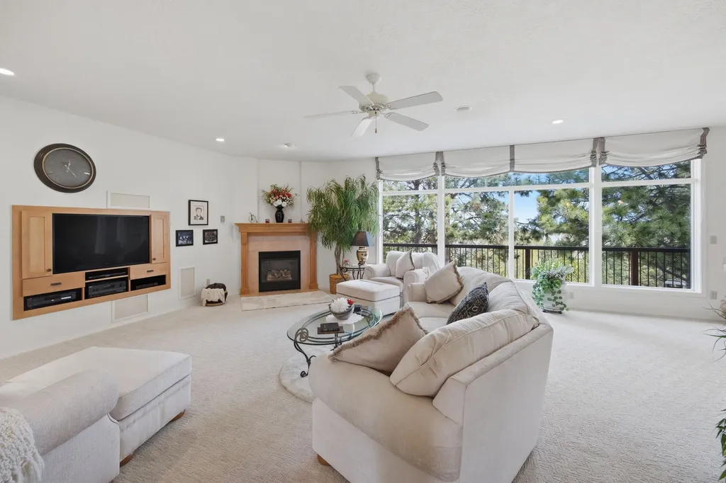 328 Westhills Way Hamilton MT 59840