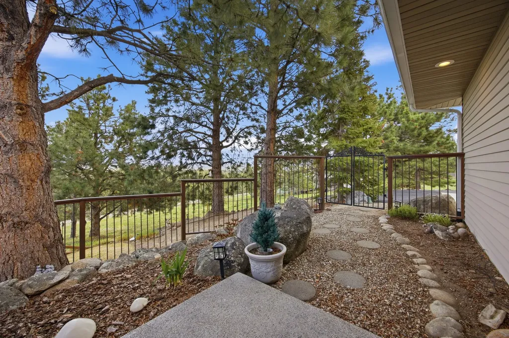 328 Westhills Way Hamilton MT 59840