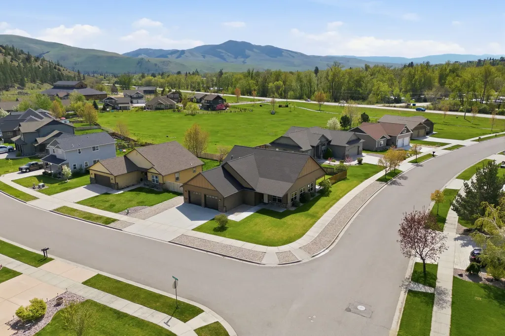 7879 Cassidy Trail Lolo MT 59847