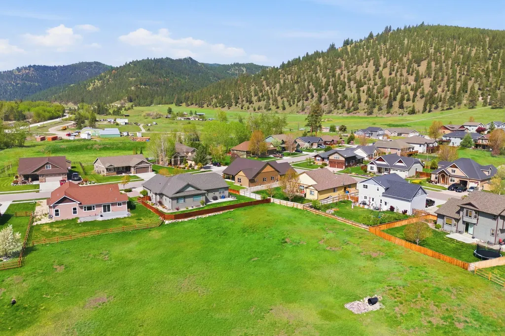 7879 Cassidy Trail Lolo MT 59847