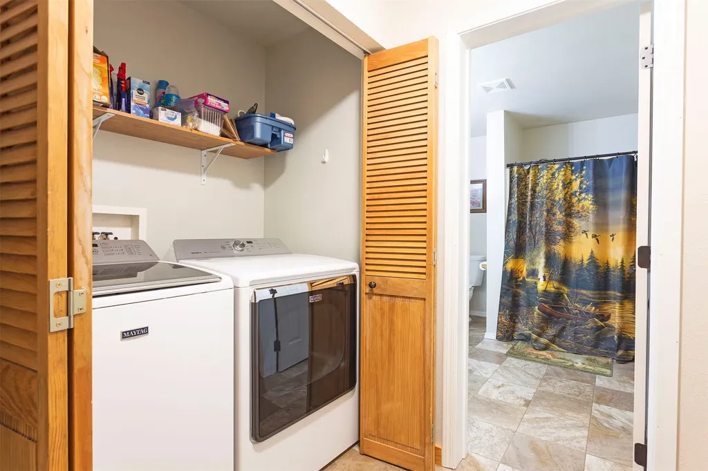 499 Bunkhouse Road Darby MT 59829