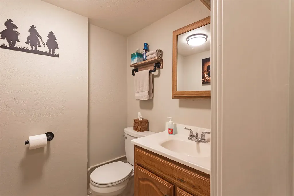 499 Bunkhouse Road Darby MT 59829