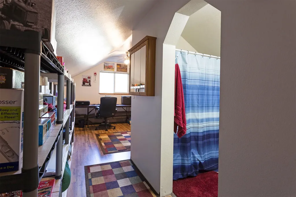 499 Bunkhouse Road Darby MT 59829