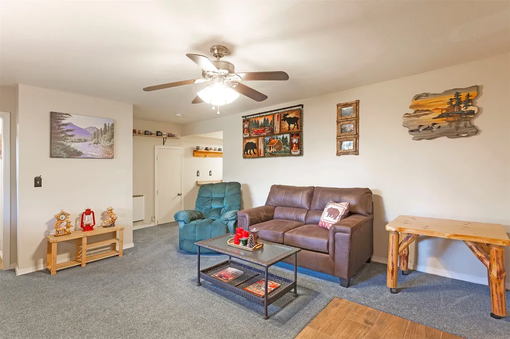 499 Bunkhouse Road Darby MT 59829