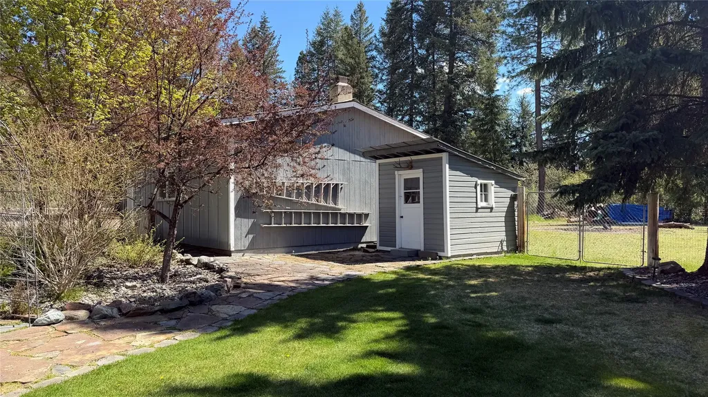 216 Yellowtail Road Libby MT 59923