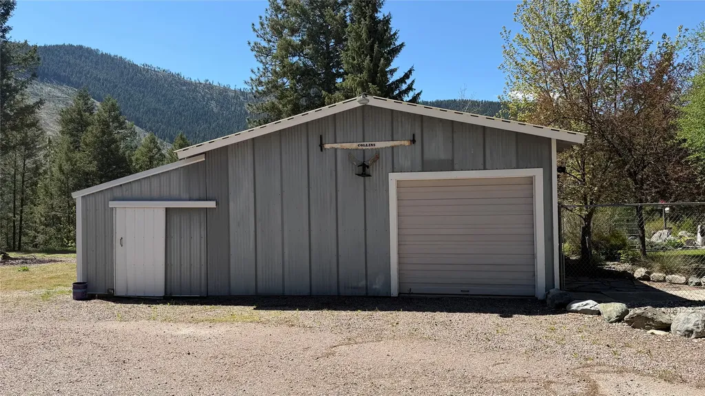 216 Yellowtail Road Libby MT 59923