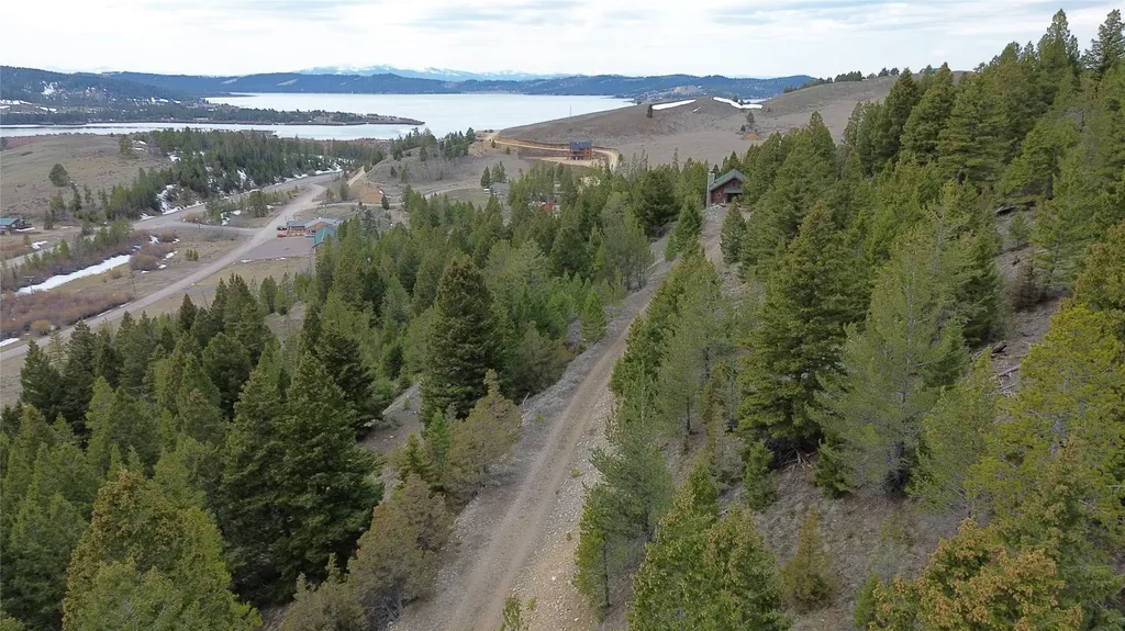 Tract J Shoot The Moon Lane Anaconda MT 59711