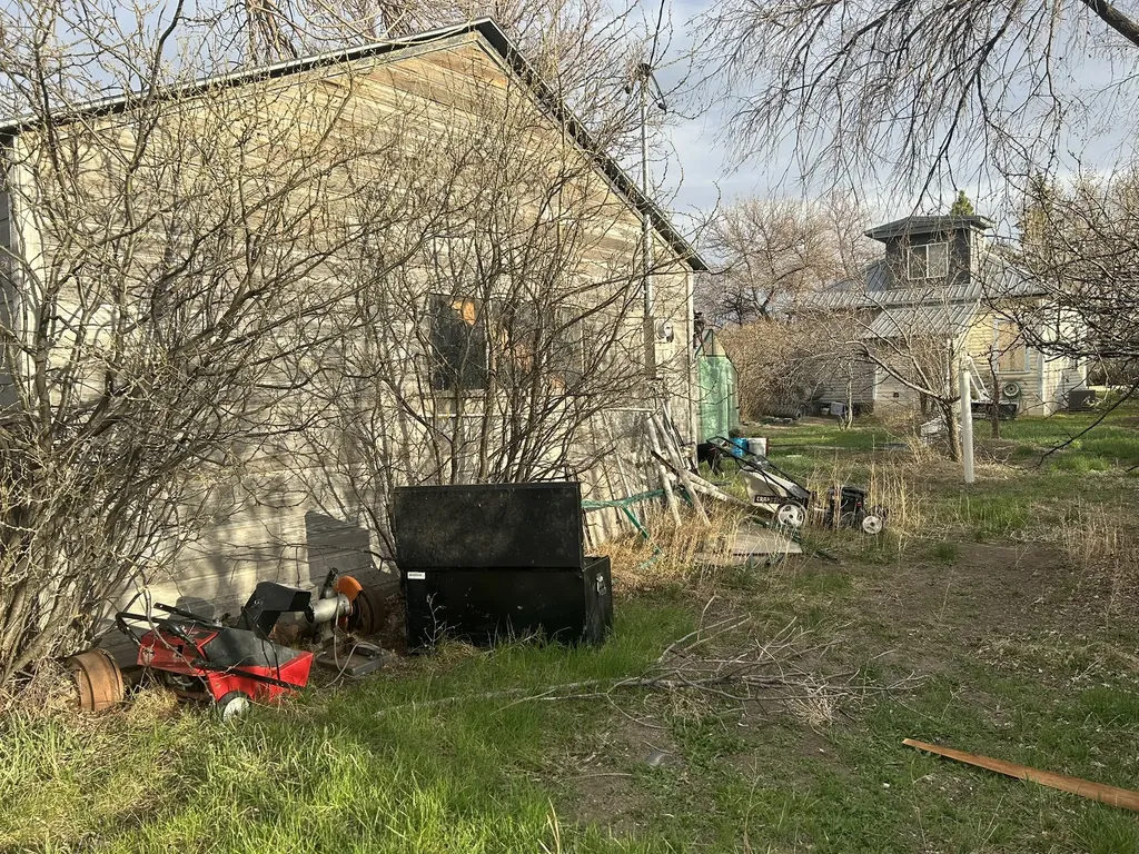 223 1st Avenue NE Brady MT 59416