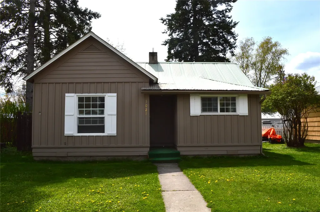 1027 E 2nd Street Whitefish MT 59937