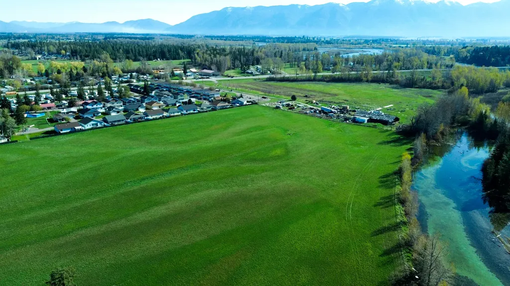 Nhn E Cottonwood Drive Kalispell MT 59901