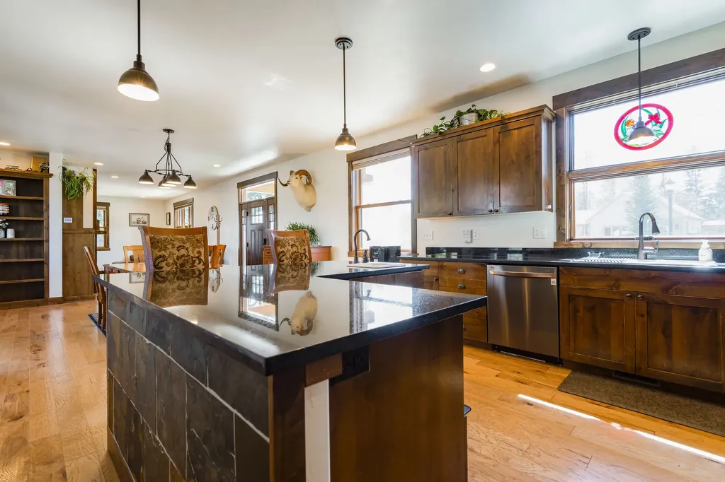 448 W 7th Street Whitefish MT 59937