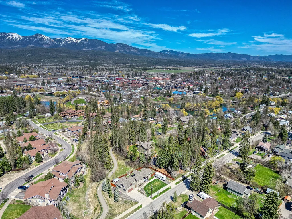 448 W 7th Street Whitefish MT 59937