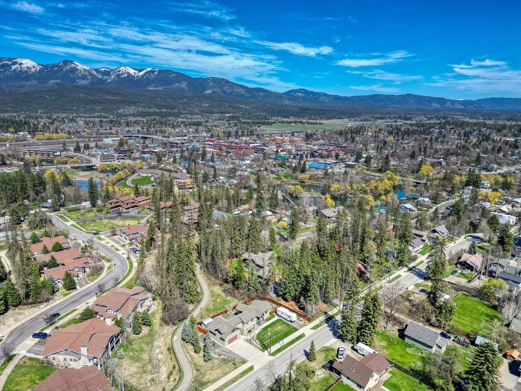 448 W 7th Street Whitefish MT 59937