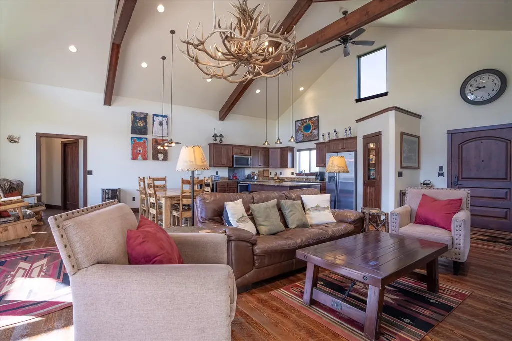 159 Barnes Lane Wolf Creek MT 59648