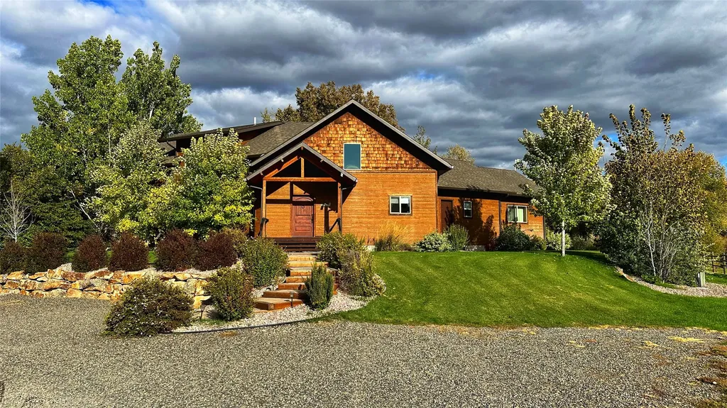 159 Barnes Lane Wolf Creek MT 59648