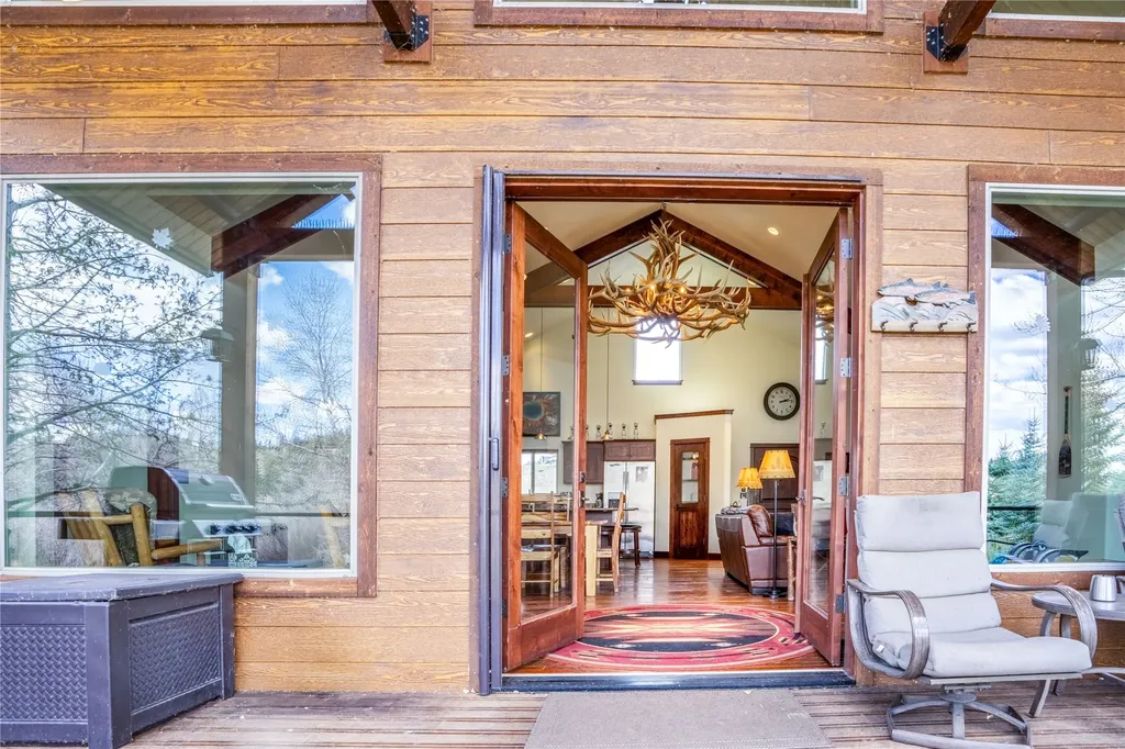 159 Barnes Lane Wolf Creek MT 59648