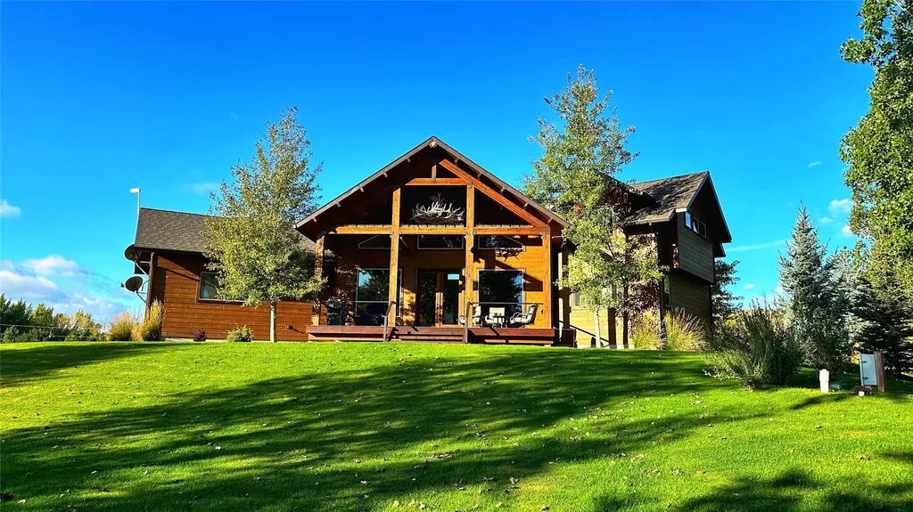 159 Barnes Lane Wolf Creek MT 59648
