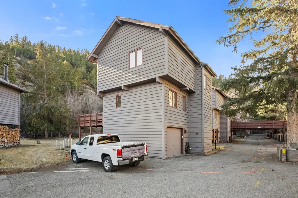 481 S Park Avenue Helena MT 59601