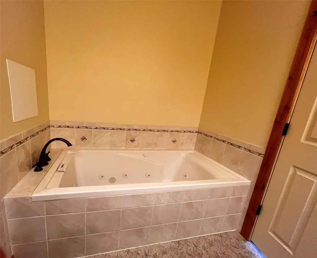 294 Montana Landing Polson MT 59860